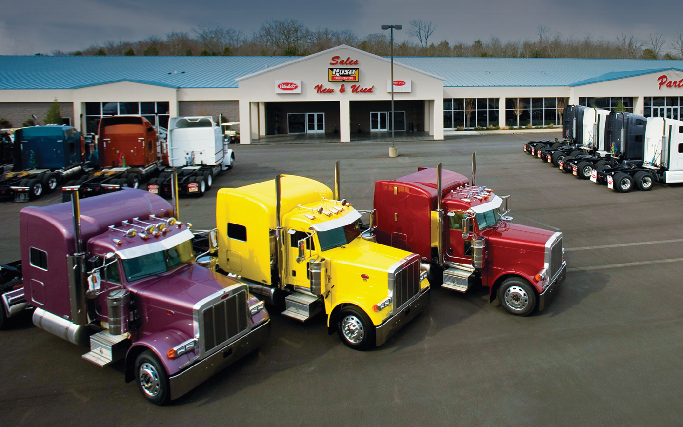 Rush Truck Centers – Nashville exterior