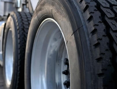 Best Practices for Maintaining Commercial Truck Tires