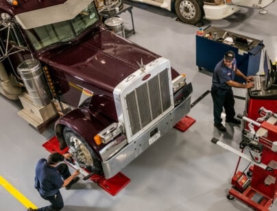 7 Ways to Extend the Life of Your Commercial Truck