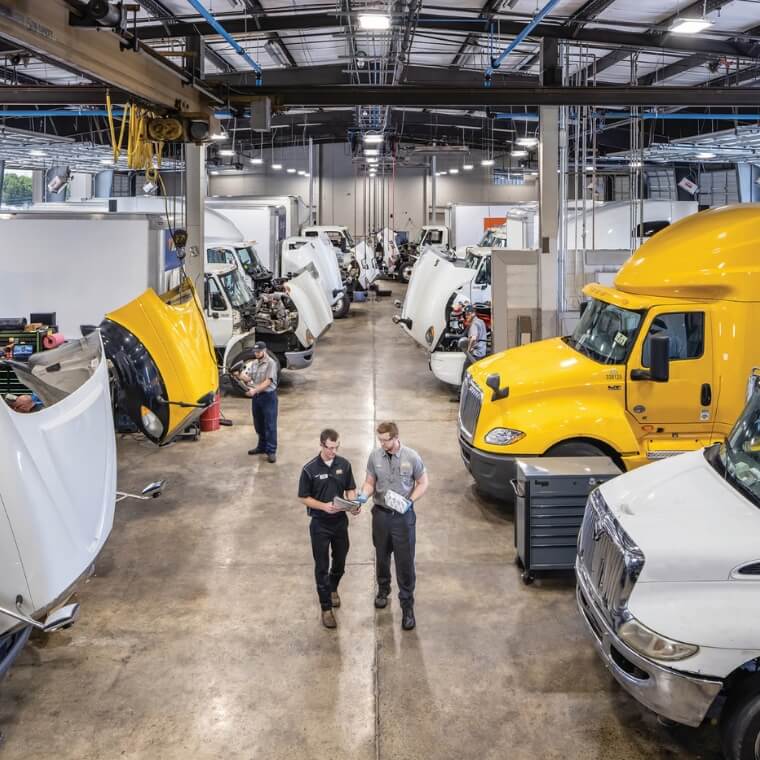 Truck Repair & Service Programs | Rush Truck Centers