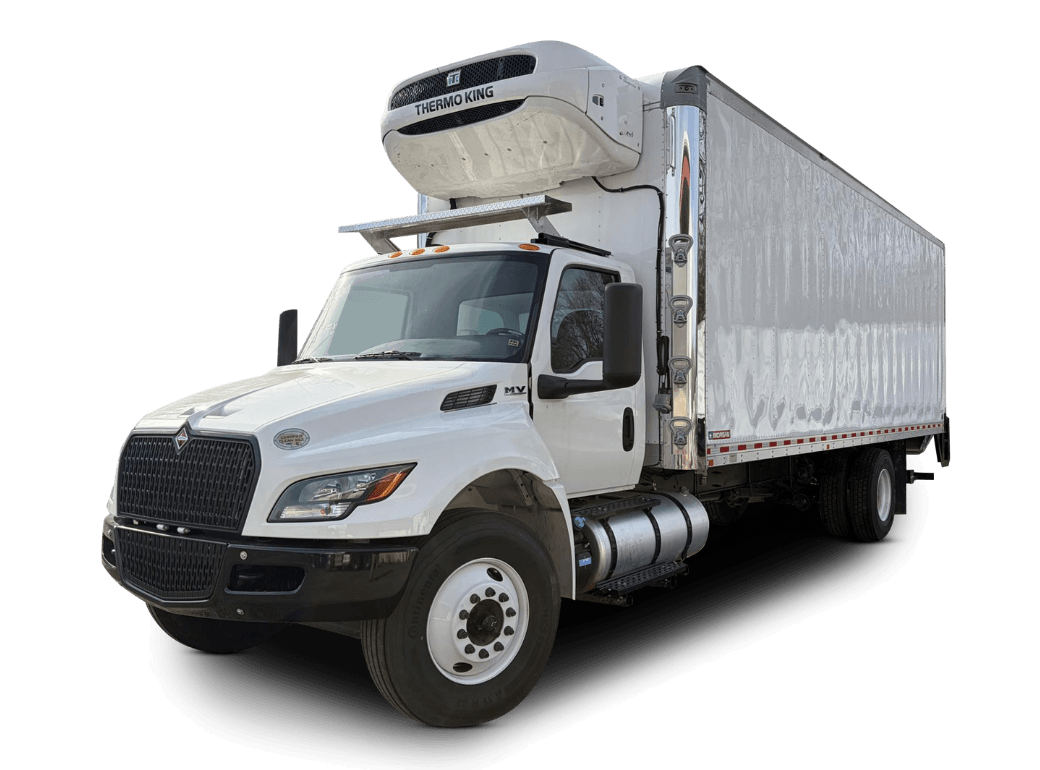 White International refrigerator truck | Reefer truck | reefer trucks for sale | Refrigerated Truck